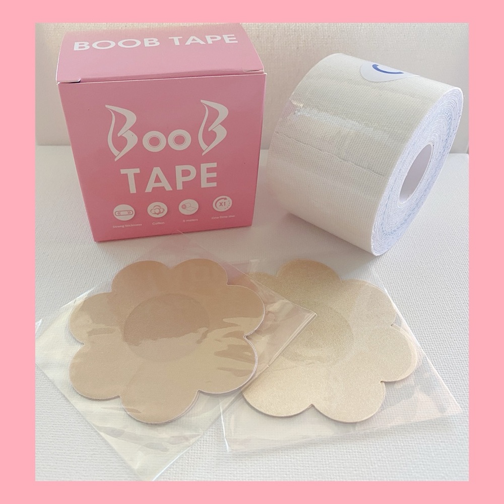 Boob Tape with 2 Nipple Covers